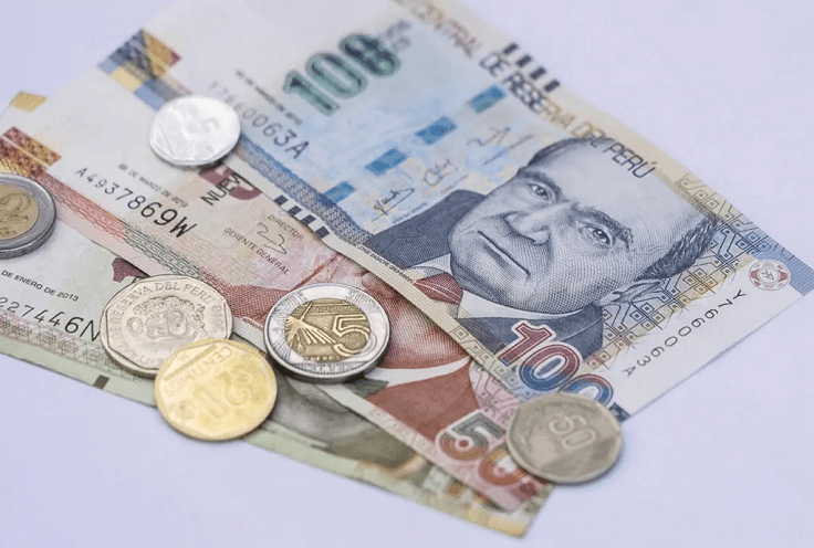 Tipo de cambio del dólar volvió a registrar un récord en Perú